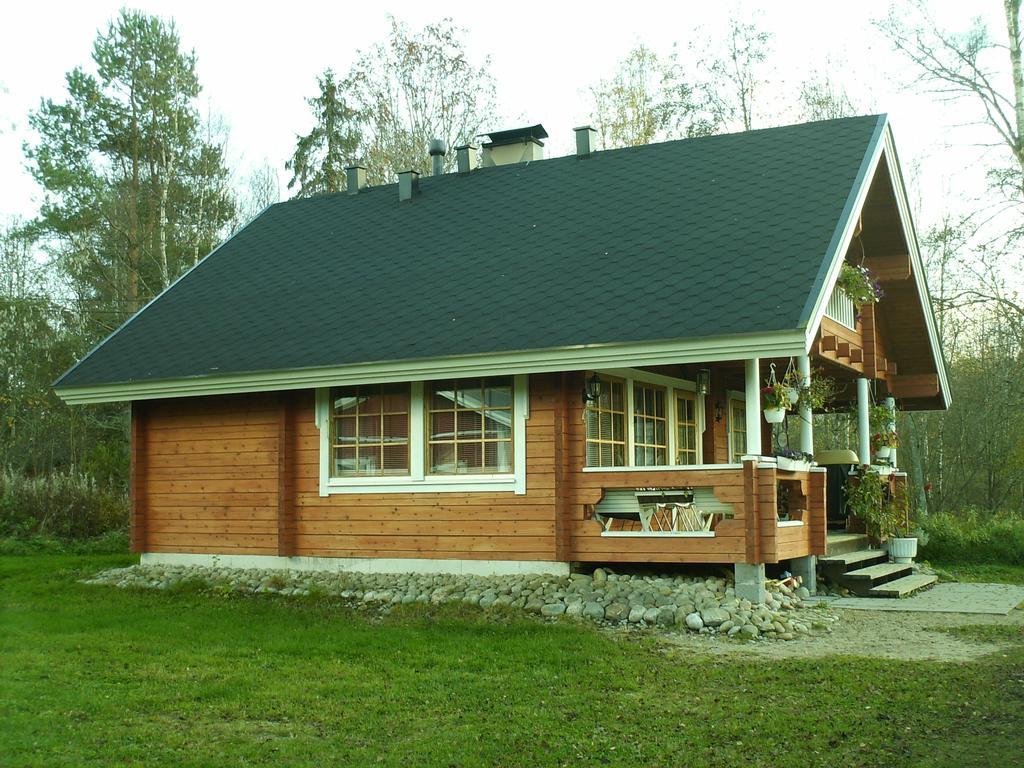 Pihlajamaeen Lomamoekit Vanhakyla Quarto foto